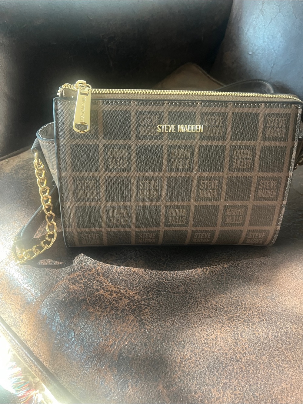 Steve Madden Brown Logo Chain-Accent Crossbody